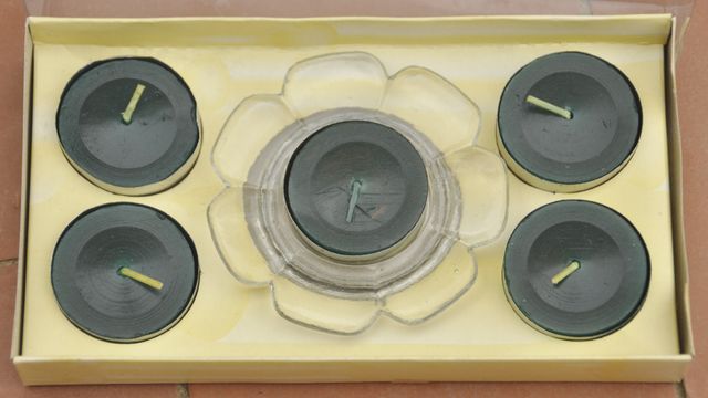 Lote de velas y portavelas