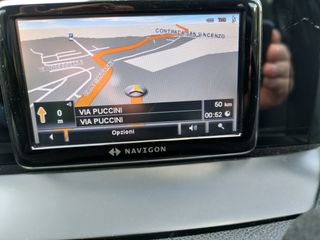 navigatore satellitare navigon 4310max