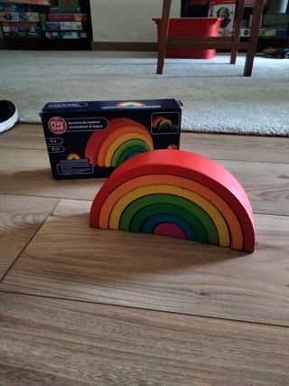 Arco iris de madera
