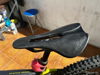 Bicicleta MTB enduro