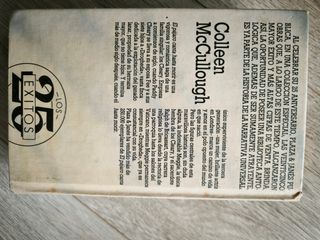 Libro, El pájaro canta hasta morir