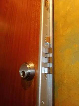 Puertas blindadas y de interior