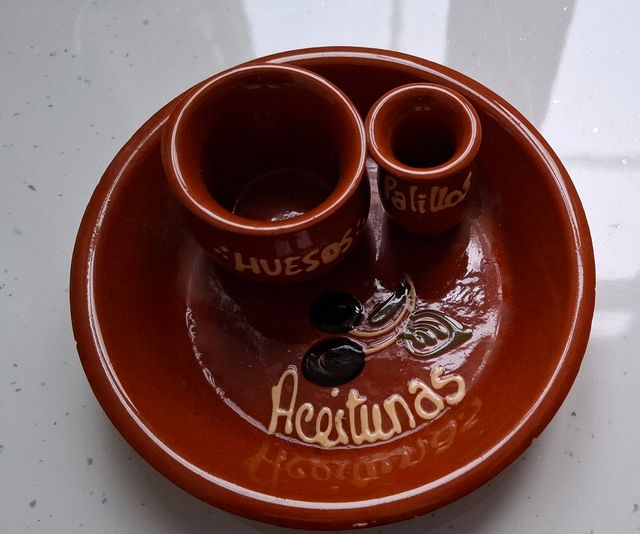 Juego de piezas de barro