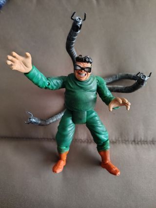 Figura Doctor Octopus Marvel Legends Series 1994