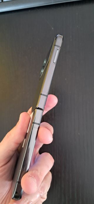 Samsung Zflip4 5G 128GB 8ram