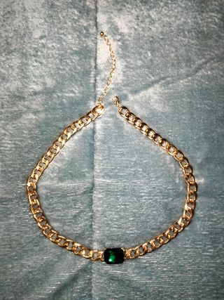 Collana oro e verde
