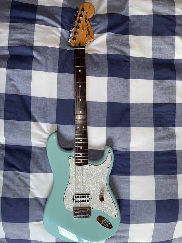 2004 Fender Tom Delonge