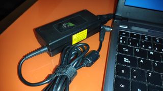 Portatil Acer Aspire 3810T. Oropesa