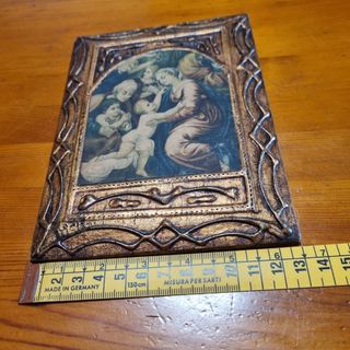 Cuadro religioso en madera antiguo.