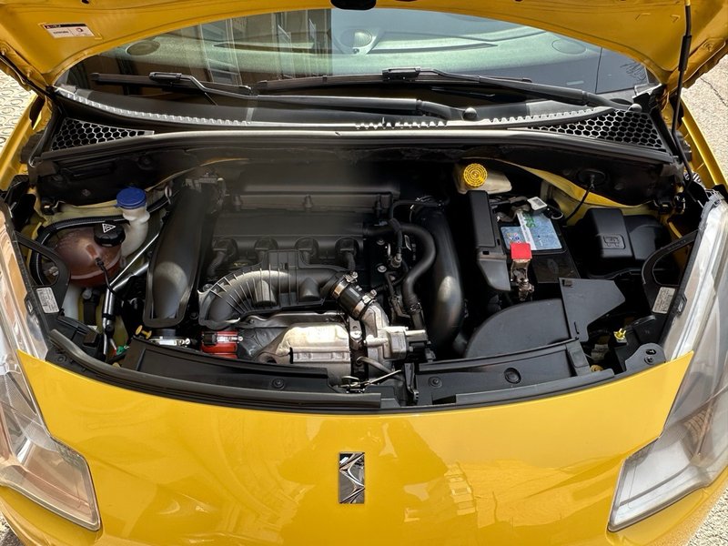 Citroën DS3 1.6 THP 2010, foto 9