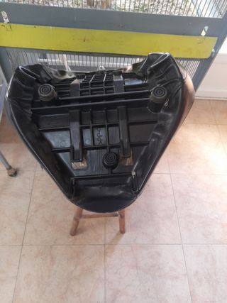 Asiento yamaha drag star 1100cc