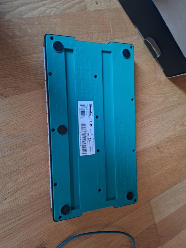 NOVATION LAUNCHKEY MINI MK2. COMO.NUEVO!