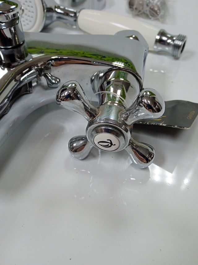 GR006 - Grifo bañera bimando cromo