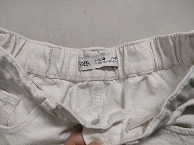 PANTALON CORTO BLANCO