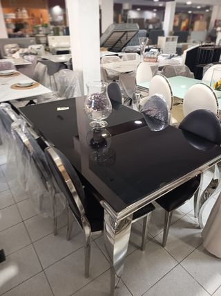 OFERTA MESA DE VANGUARDIA + 6 SILLAS NUEVAS