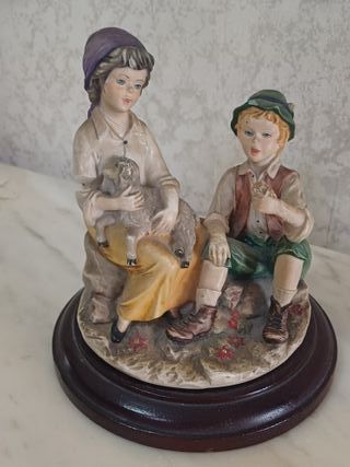 SCULTURA VINTAGE  DA RISTRUTTURARE FIRMATA VIVIAN 