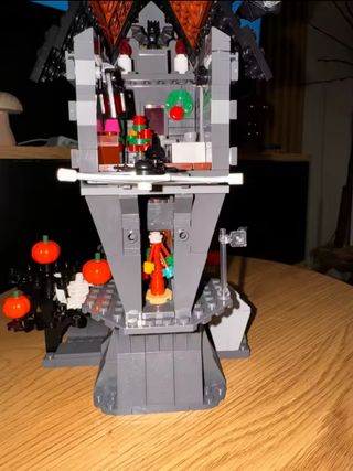 Casa Jack Skeletton- Construcciones