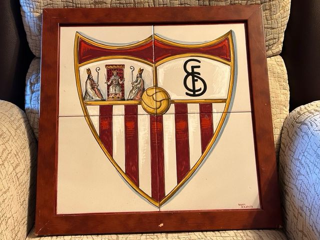 Escudo del sevilla en 4 azulejos