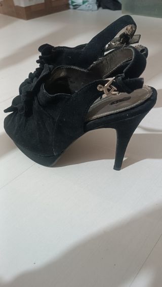 Sandalias tacón negras