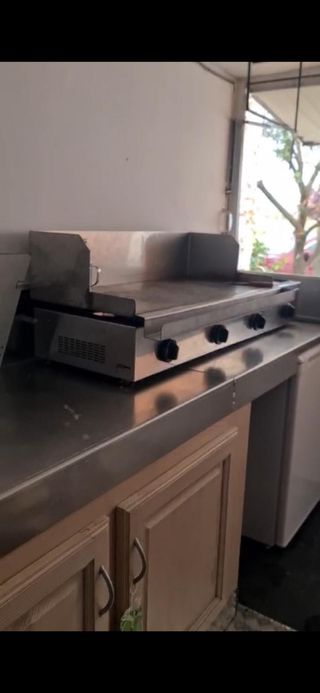 Food truck de 750 de 4 x2