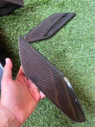 Alerón de carbono para los g82