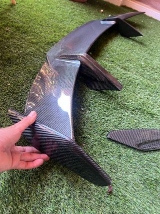 Alerón de carbono para los g82