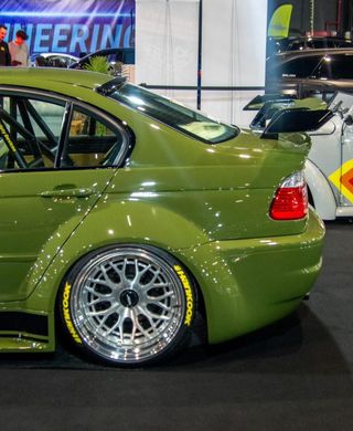 Alerón de carbono para los g82