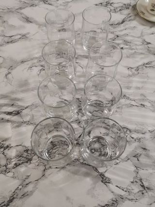 Set 8 bicchieri