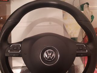 Volante multifuncion volkswagen con airbag.
