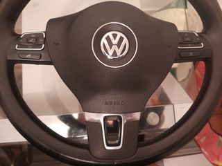 Volante multifuncion volkswagen con airbag.
