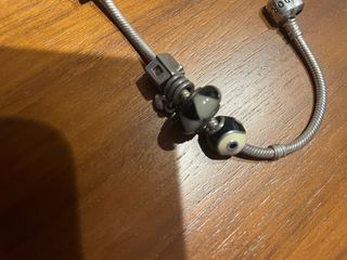 Pulsera pandora  6 charms