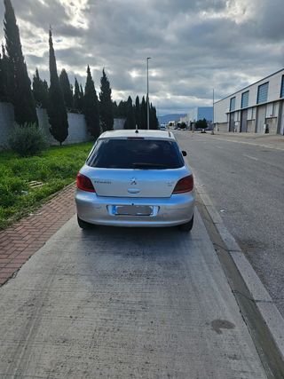 Peugeot 307 2003