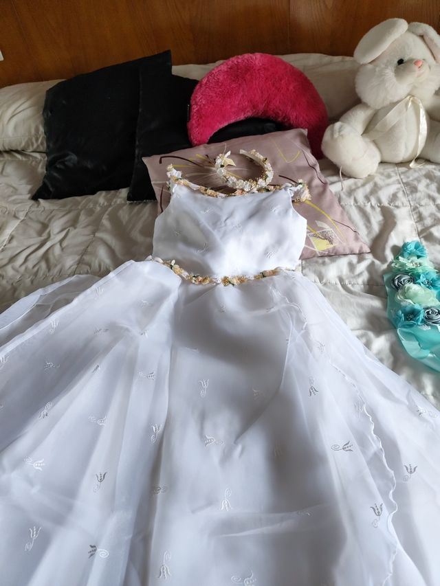 Bonito Vestido de Comunión,o Ceremonia, Nuevo Eti