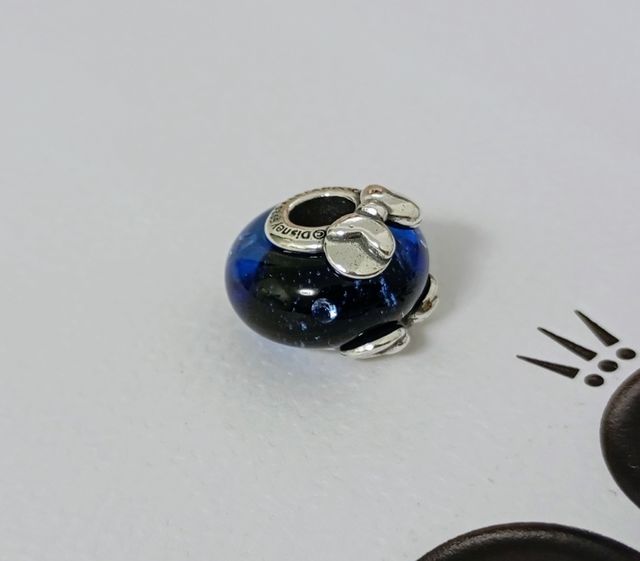 Charm Murano Azul Minnie.