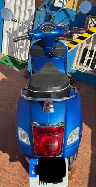 Vespa 300 Gts Super