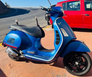 Vespa 300 Gts Super
