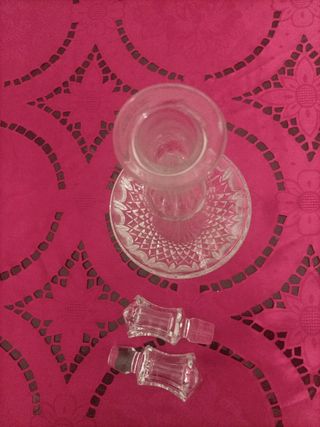 Bottiglia per liquori vintage in cristallo