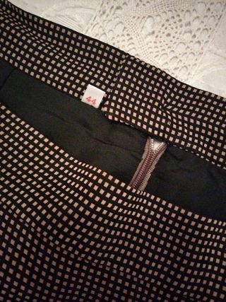 Traje muje con falda  44 