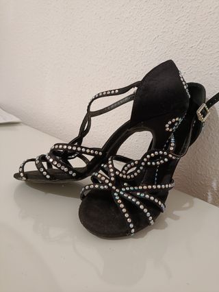 Zapatos de Baile Latino Marca Dancin 9cm