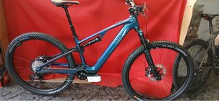 CUBE AMS HYBRID ONE SLX 400X