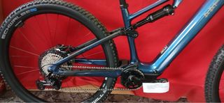 CUBE AMS HYBRID ONE SLX 400X