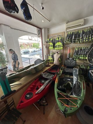 Kayak da pesca con pagaie da 250 cm