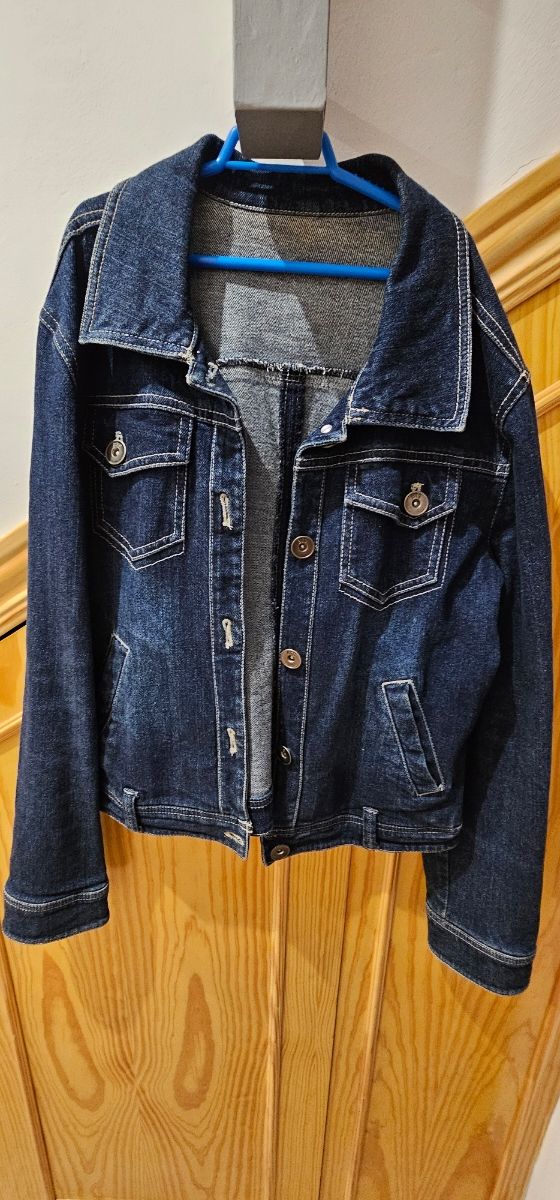 Chaqueta vaquera nueva