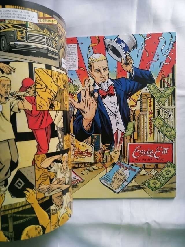 CÓMIC. EMINEM. MÚSICA. LIBRO