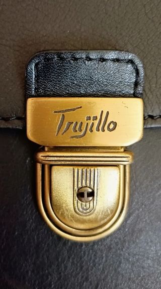 Maletín negro