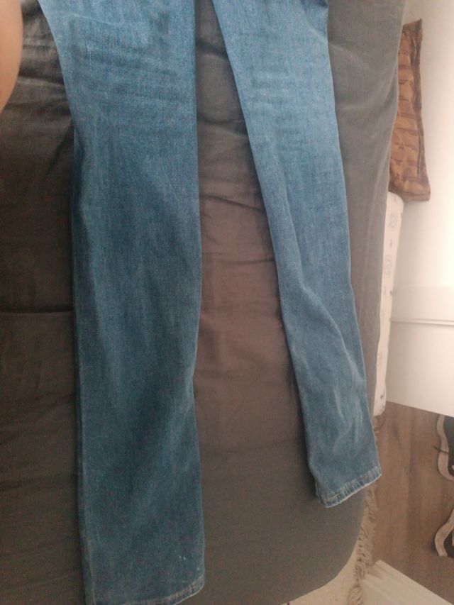 Levis 721 high rise Skinny talla 25