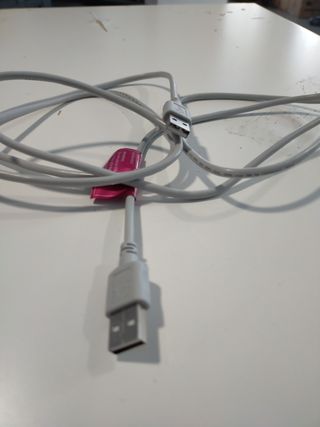 USB