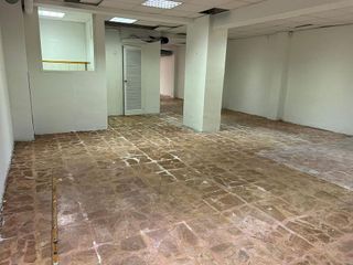 Local comercial en venta en Centre en Castelldefels