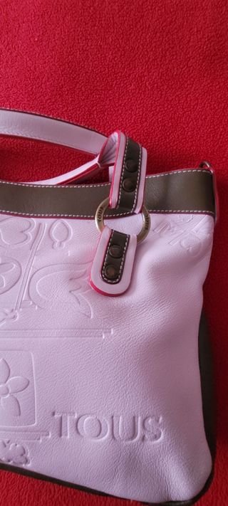 Bolso de hombro/ mano de Tous en piel.