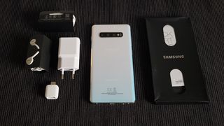 TOTALMENTE NUEVO. SAMSUNG S10+ CON GARANTÍA
